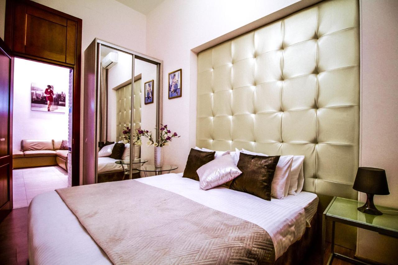 Langery Residence Central Apartments Odessa Extérieur photo