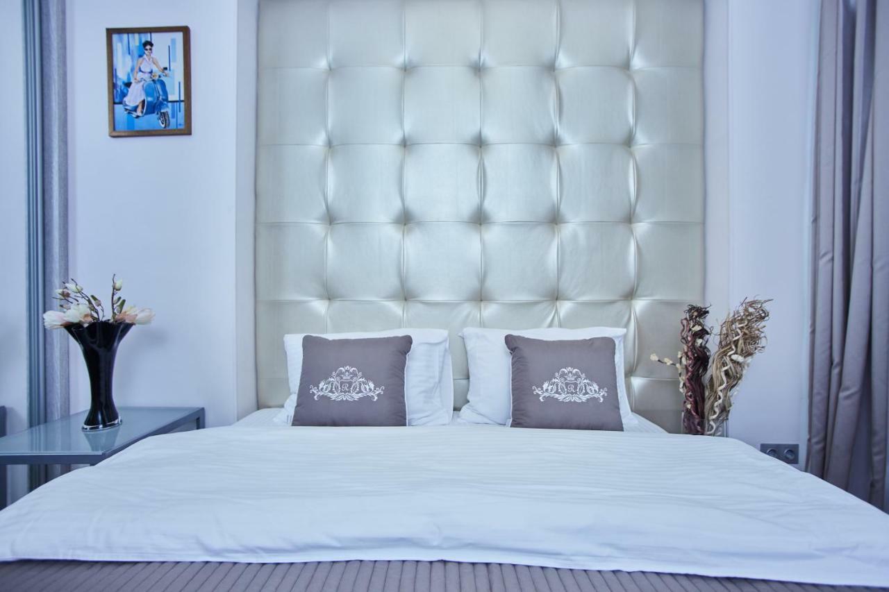 Langery Residence Central Apartments Odessa Extérieur photo