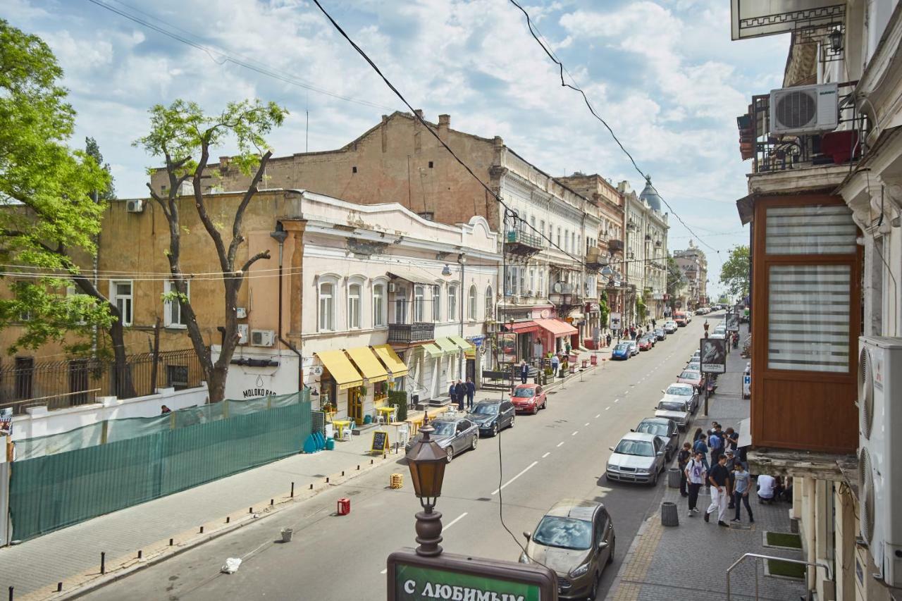Langery Residence Central Apartments Odessa Extérieur photo