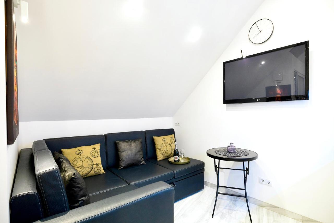 Langery Residence Central Apartments Odessa Extérieur photo